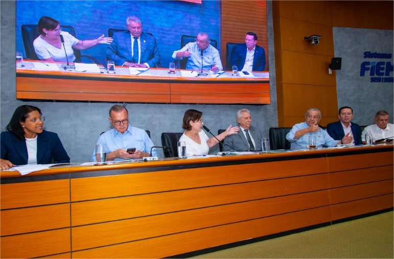 Coronel Fernanda lidera reunião para definir projetos e ações estruturantes para emendas de bancada em 2026