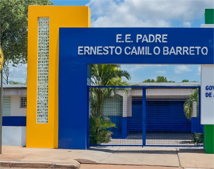 Polícia investiga ameaça de massacre em escola de Cuiabá; veja pichações