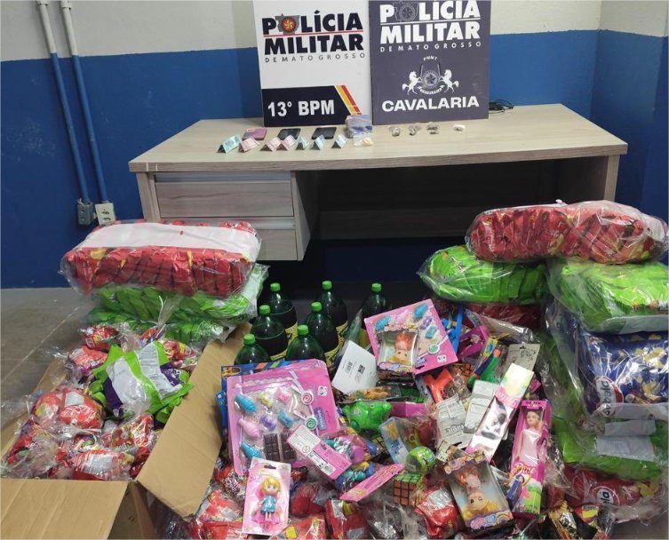 Operação prende cinco suspeitos e apreende brinquedos que seriam distribuídos por facção