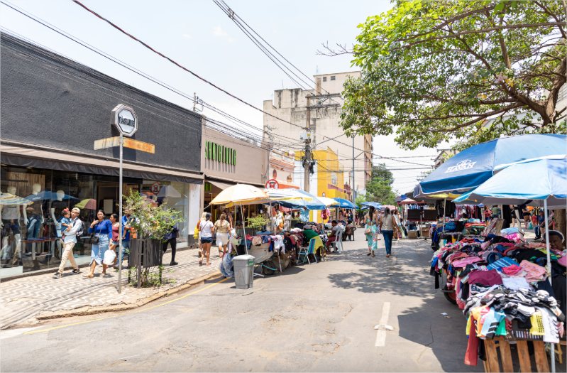 Feira atrai público na 13 de Junho e prefeito estuda nova edição em outro ponto do Centro