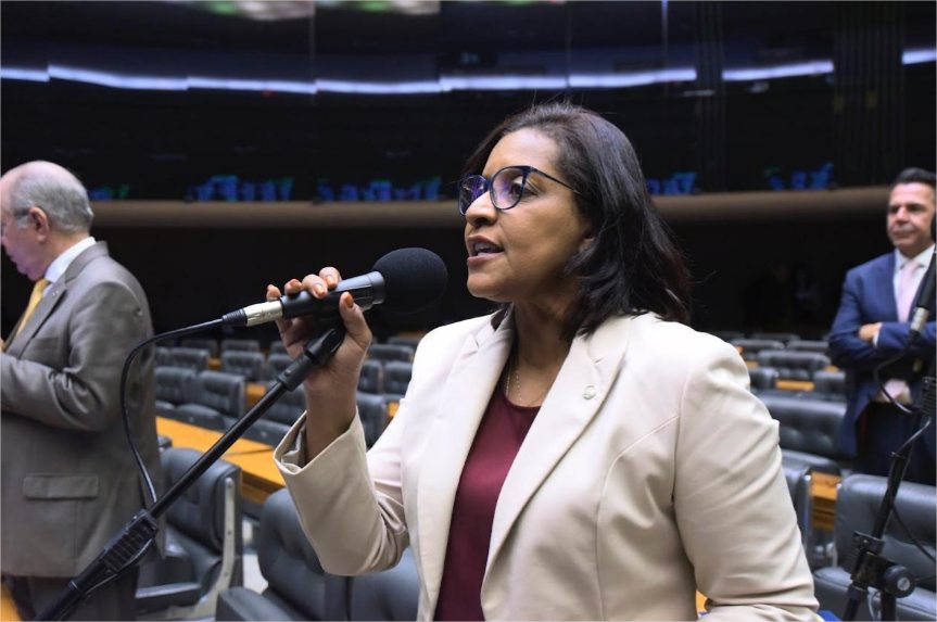 Deputada Gisela Simona é a nova vice-líder do maior bloco parlamentar da Câmara; ‘363 deputados e 8 partidos’