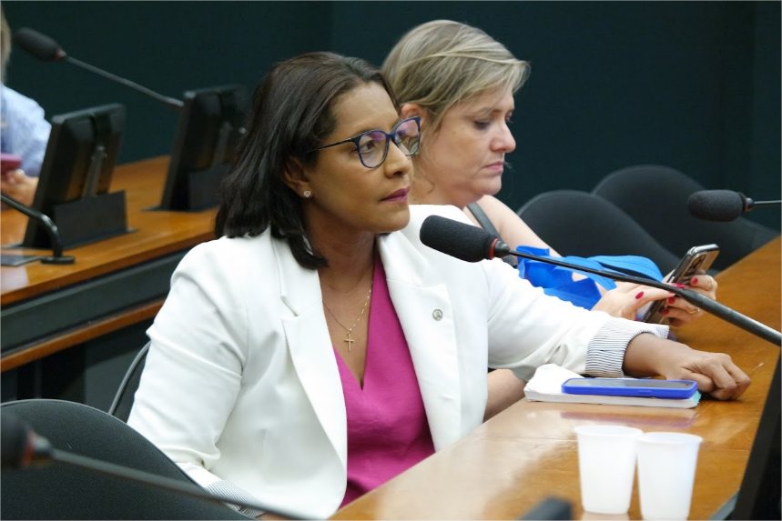 ‘STF engessa Justiça e quem paga é o passageiro’, diz Gisela sobre ações contra voos