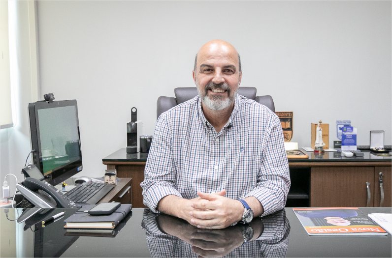 ‘Professor tem motivos para comemorar em Cuiabá’, afirma secretário Amauri