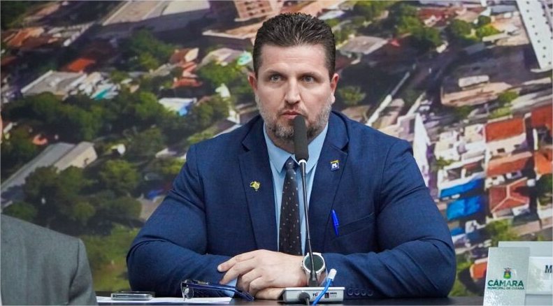 Movimento LGBTQIA+ pede indenização de R$ 400 mil a Ranalli por transfobia