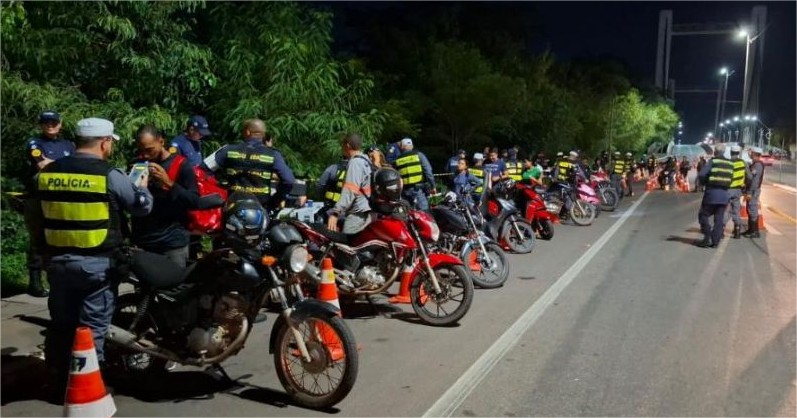 Sob nova lei, blitz prende 51 motoristas por adulteração e remoção de placa em MT