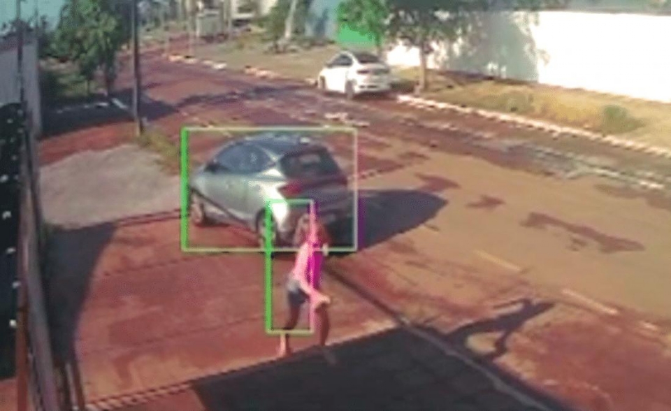 Mulher é sequestrada pelo ex-marido e resgatada após perseguição policial; criança de 6 anos estava no carro