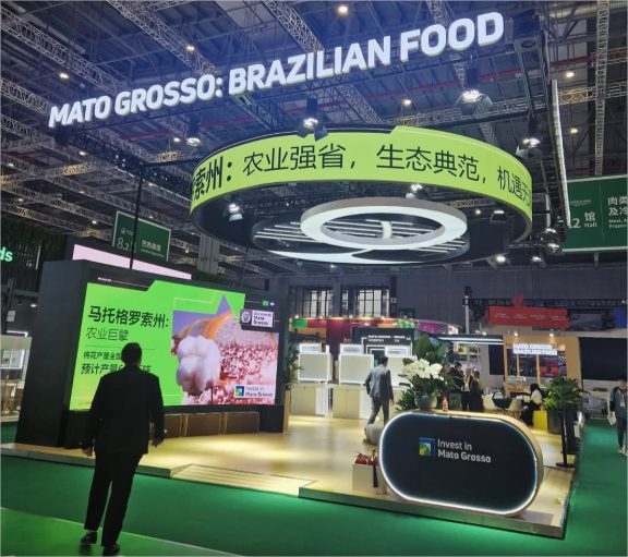 Cuiabá e Mato Grosso inauguram espaço na maior feira internacional da China
