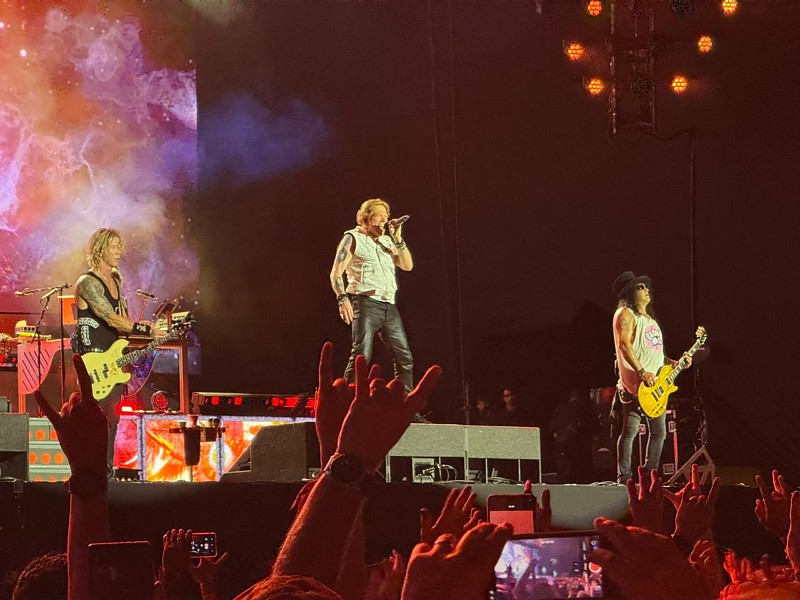 Guns N’ Roses lota Arena Pantanal e faz show de 3h em Cuiabá