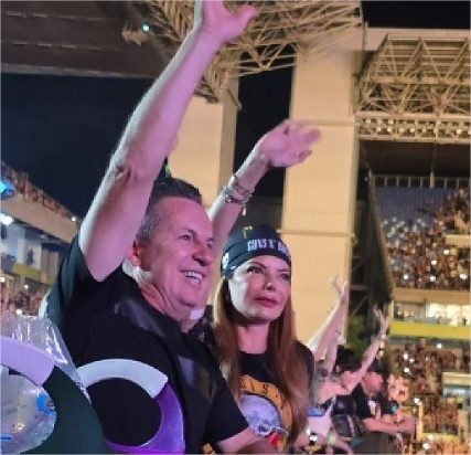 Mauro Mendes ironiza ausência de Abilio no show do Guns: ‘Prefeito, você perdeu’