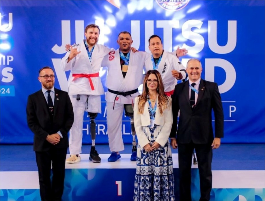 Embaixadora Mundial do Parajiu-jitsu, Virginia Mendes leva paratletas de MT ao cenário internacional