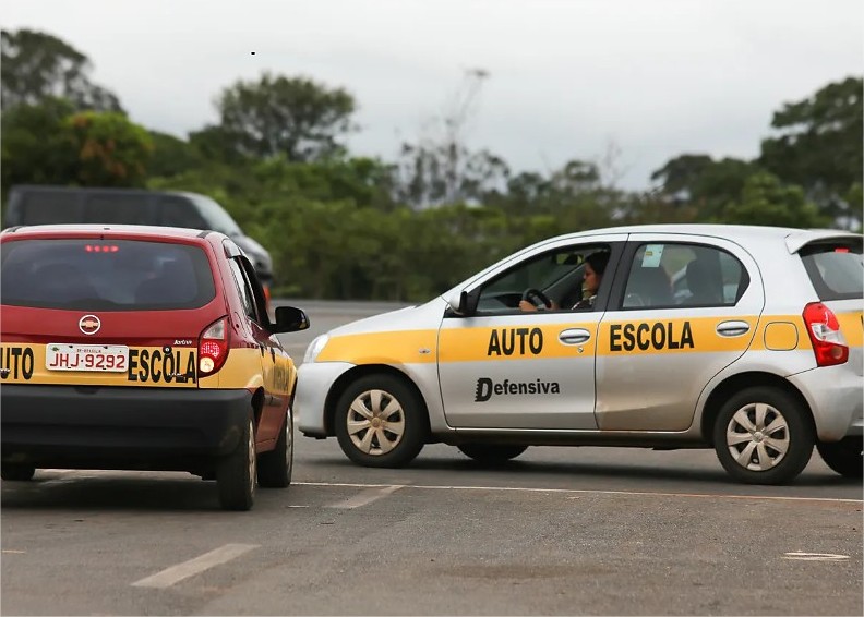 Detran flexibiliza regras para prova prática de direção em MT; veja o que muda