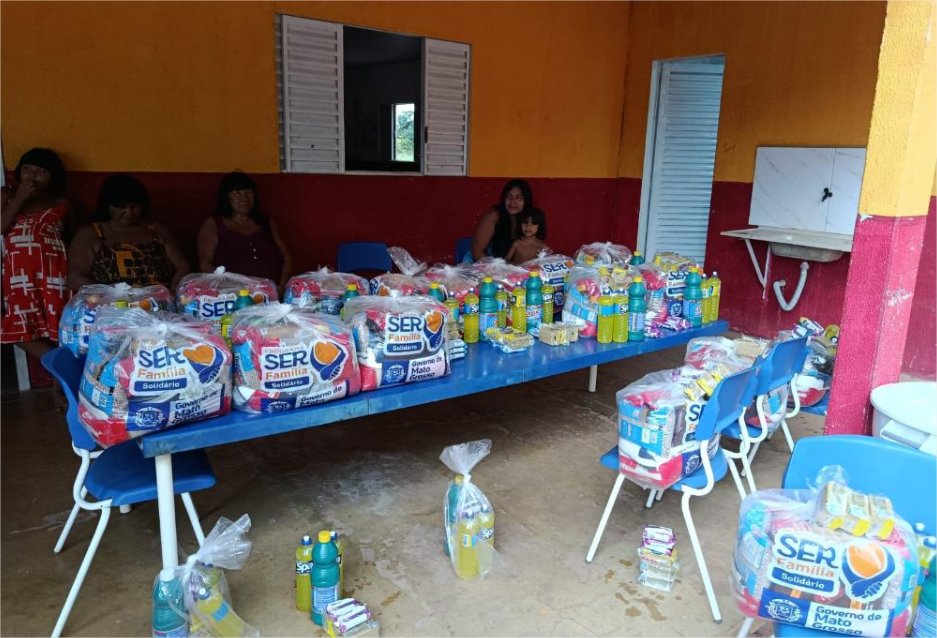 Governo de MT entrega 800 cestas de alimentos e kits de higiene a aldeias indígenas do Xingu