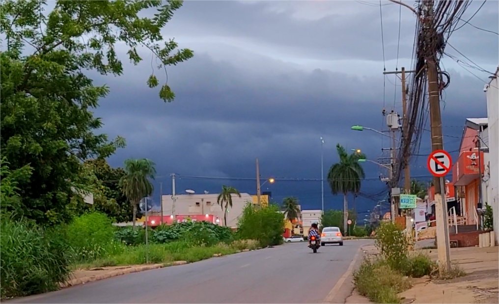 Chuvas intensas colocam Cuiabá e região sob alerta laranja da Defesa Civil