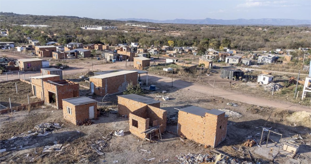 Contorno: Mauro avalia que medida de regularizar soa como ‘incentivo’ à invasão’