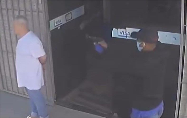 Mãe comemora execução de pedreiro condenado por matar e estuprar o filho