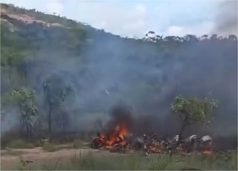PF destrói acampamentos, maquinários e motocicletas de garimpeiros ilegais