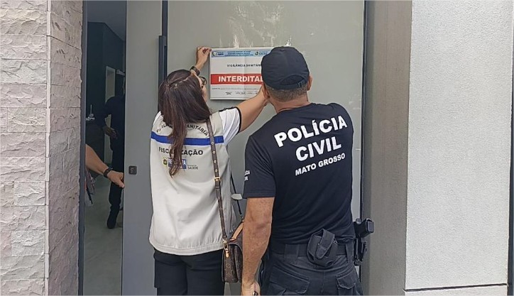 Fábrica clandestina de suplementos é interditada em Cuiabá