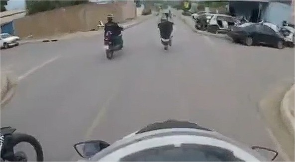 Vídeo mostra perseguição policial contra suspeito dando ‘grau’ de moto que termina em prisão em MT