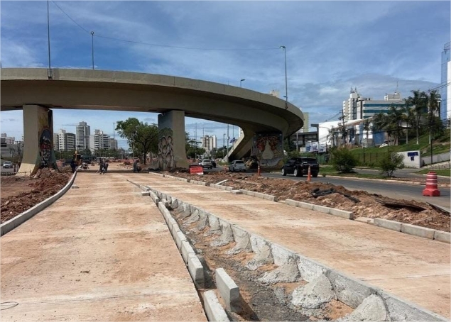 Estado suspende obras do BRT em Cuiabá para não prejudicar comércio durante o Natal