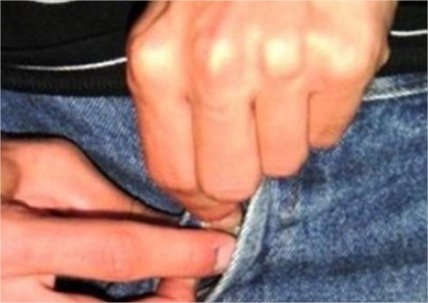 Senegalês é preso se masturbando em ponto de ônibus em Cuiabá