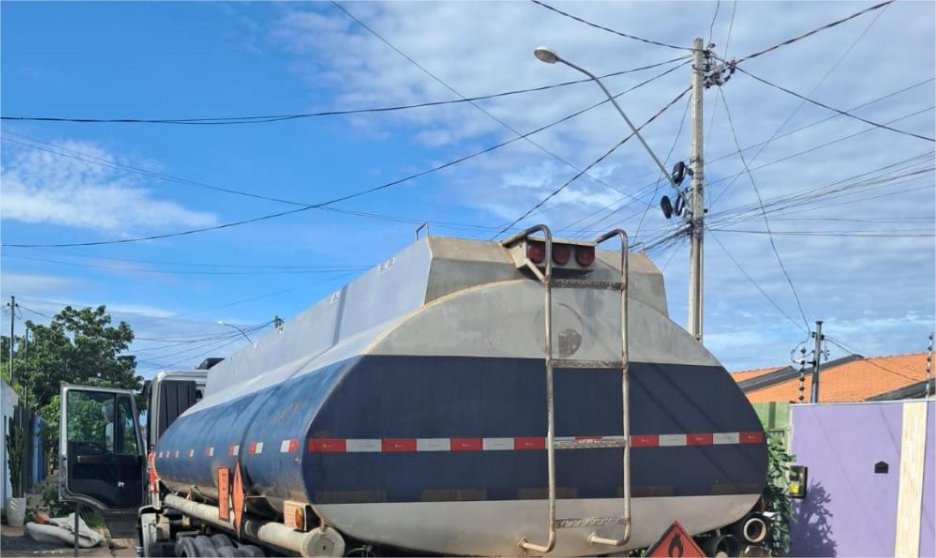 PM prende suspeito por adulteração de combustível e apreende caminhão-tanque em Cuiabá