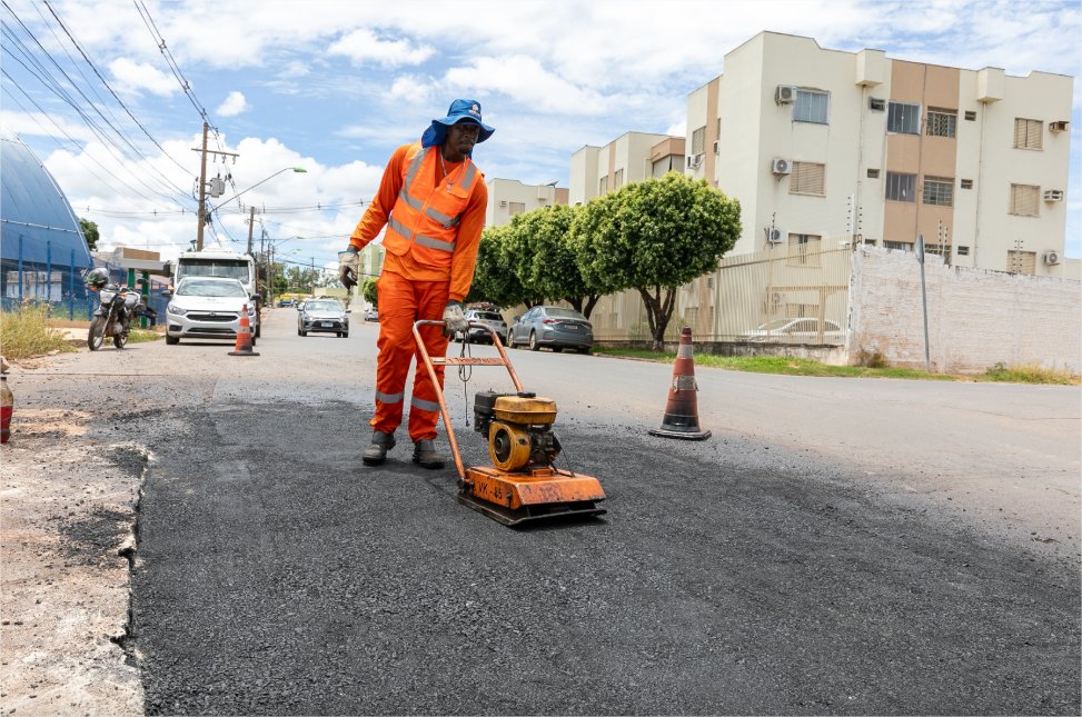 Mais de 5 mil buracos já foram tapados em janeiro pela Prefeitura de Cuiabá