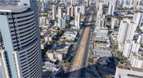 Justiça determina despejo de posto em avenida de Cuiabá