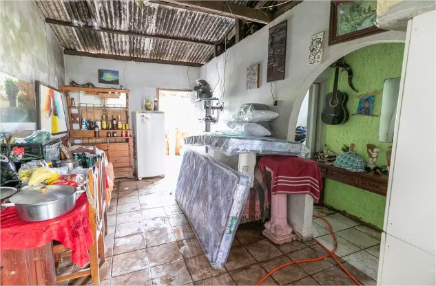 Cinco famílias perdem móveis e alimentos após forte temporal em Cuiabá