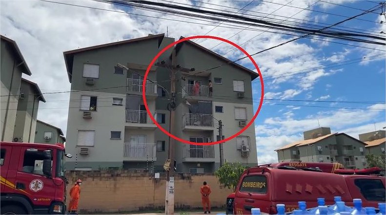 Bombeiros impedem homem de se jogar de prédio em Várzea Grande
