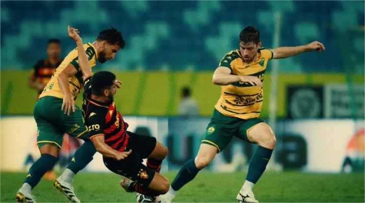 Cuiabá para na trave e empata com o Sport na estreia da Série B