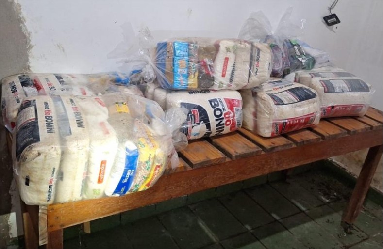 Polícia encontra QG de facção em VG e apreende cestas básicas