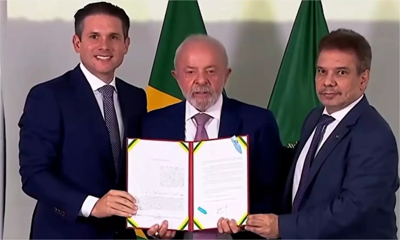 Lula sanciona Lei Antifacção e corta auxílio-reclusão de presos