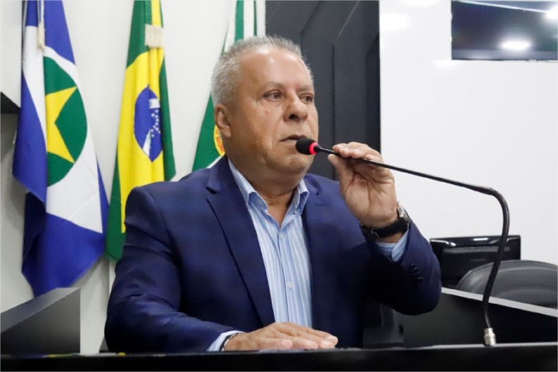 Justiça derruba afastamento e garante retorno de Chico 2000 à Câmara de Cuiabá