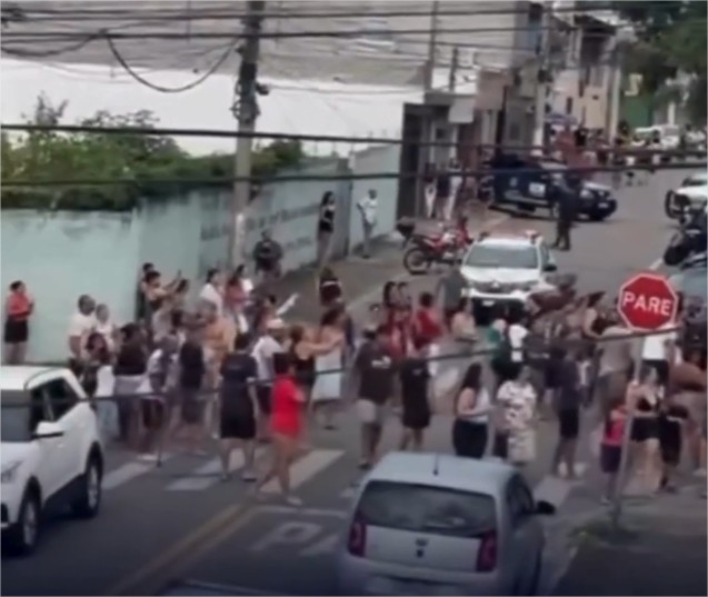 Ex-aluno invade escola com arma branca e professora é gravemente ferida ao proteger alunos