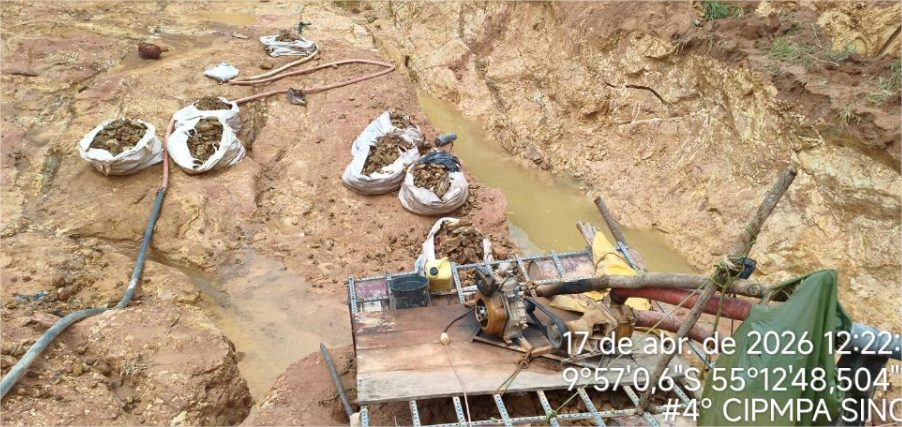 Polícia prende homem e fecha garimpo ilegal em cidade de MT