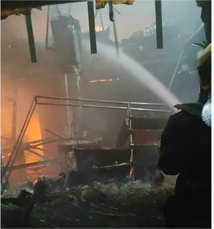 Incêndio destrói loja dentro de shopping em MT; veja vídeo