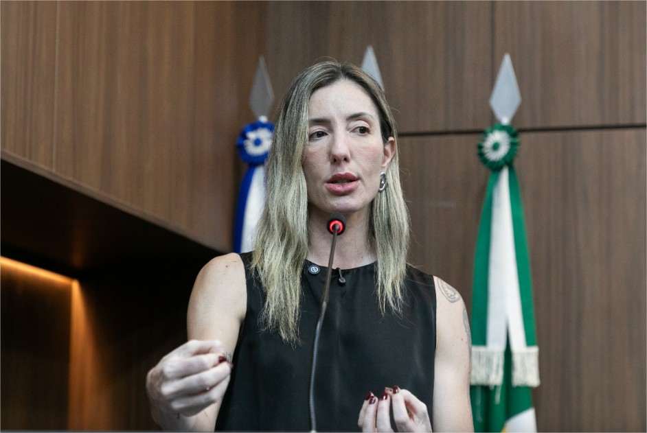 Secretária garante fiscalização rigorosa contra empresas clandestinas e fios irregulares em Cuiabá