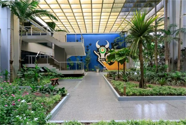 Governo sanciona lei que proíbe conteúdos sobre ‘ideologia de gênero’ em escolas públicas de MT