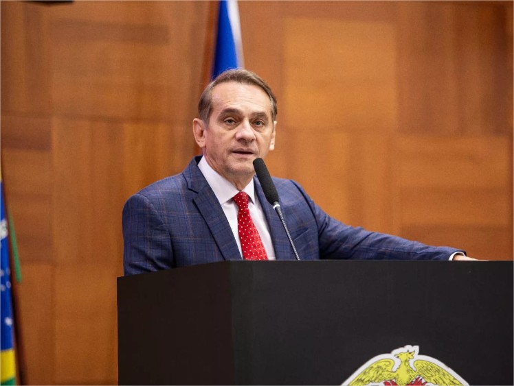 Wilson Santos propõe auxílio-alimentação para servidores estaduais de MT